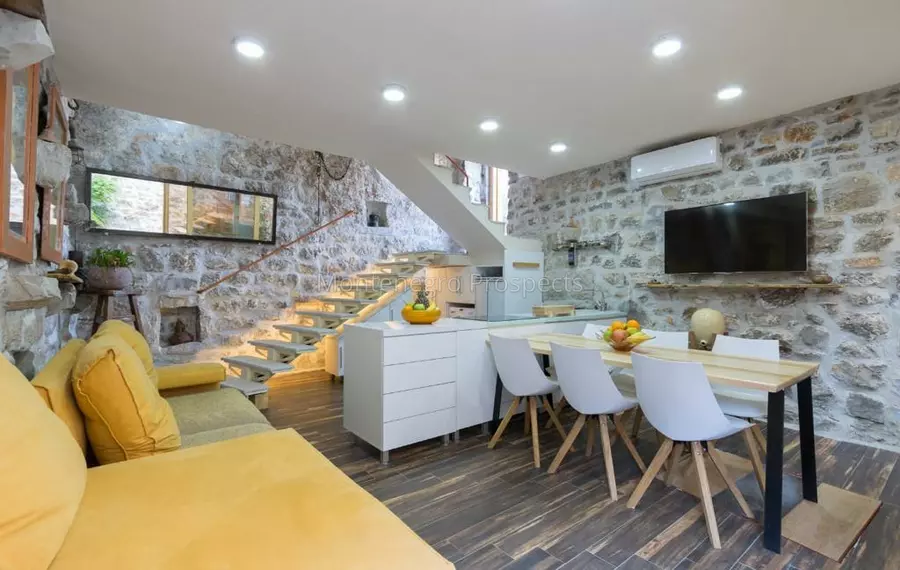 Renovated old stone house in djurasevici 13714 12